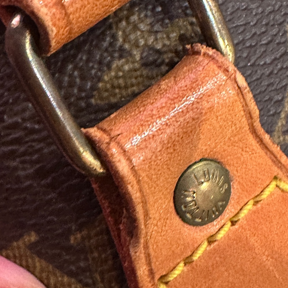 Huge Price Drop ⬇️ Louis Vuitton Monogram Sac Plat - Picture 15 of 16